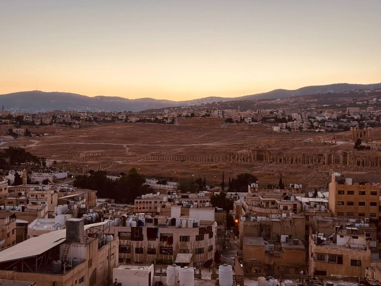 Dream House Hotel Jerash ジャラシュ エクステリア 写真